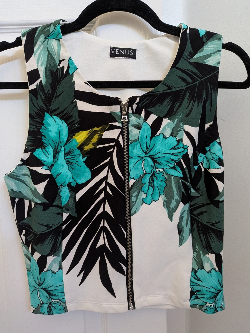 VENUS Tropical Zip-Front Crop Top